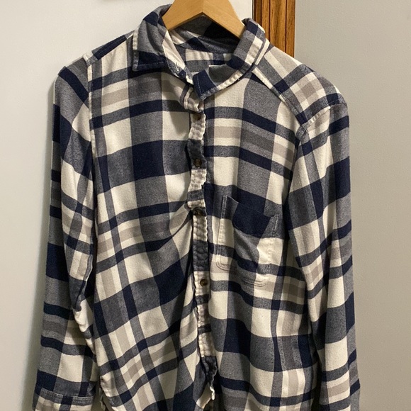 HUGE BUNDLE. Sweaters + long sleeves. All in perfect condition. - Picture 10 of 15